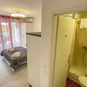 Hotel Apartments Rouge cazare Sveti Filip i Jakov