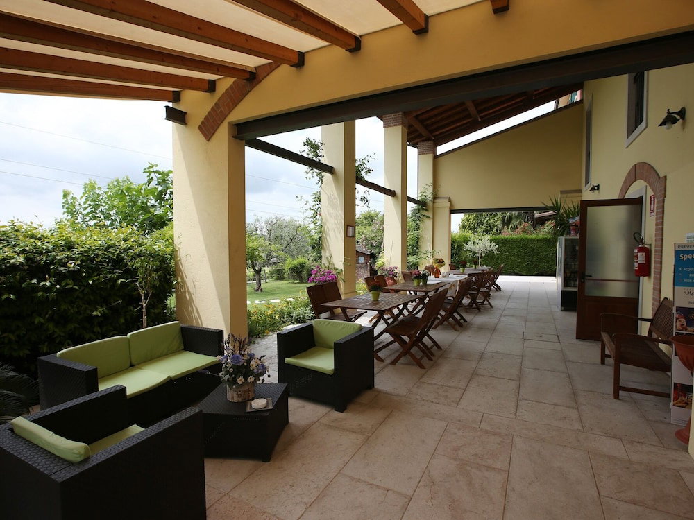 Agriturismo La Palazzina