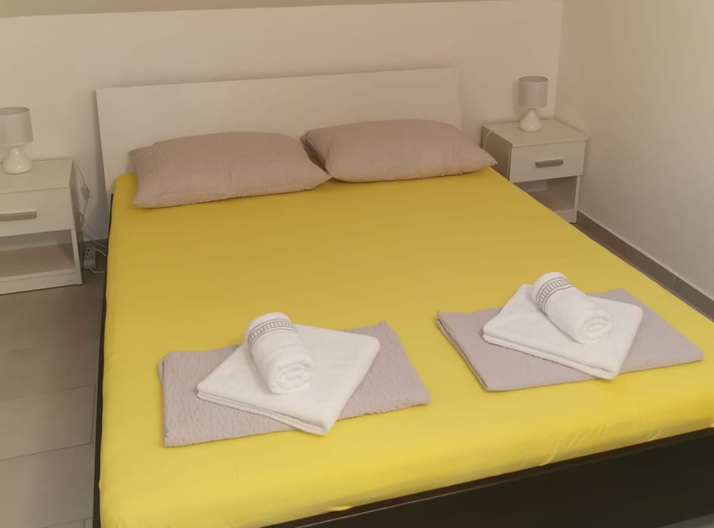 Hotel Apartment Sutalo With Hot Tub