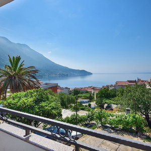 Hotel Apartments Nina & Mili cazare Podgora
