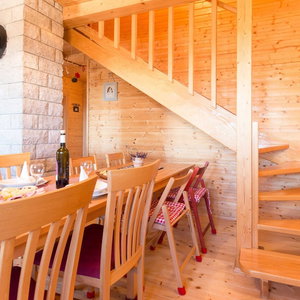 Hotel Holiday Home Ravna Gora Near Risnjak Park cazare Ravna Gora