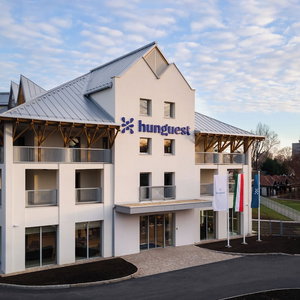 Hotel Hunguest Hotel Flora cazare Nagybajom