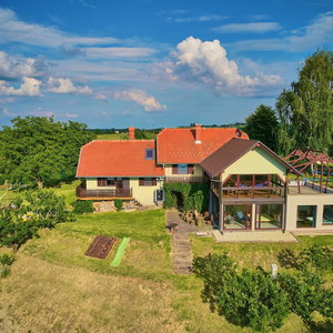 Hotel Holiday House Podhamer Boris cazare Balatonfenyves