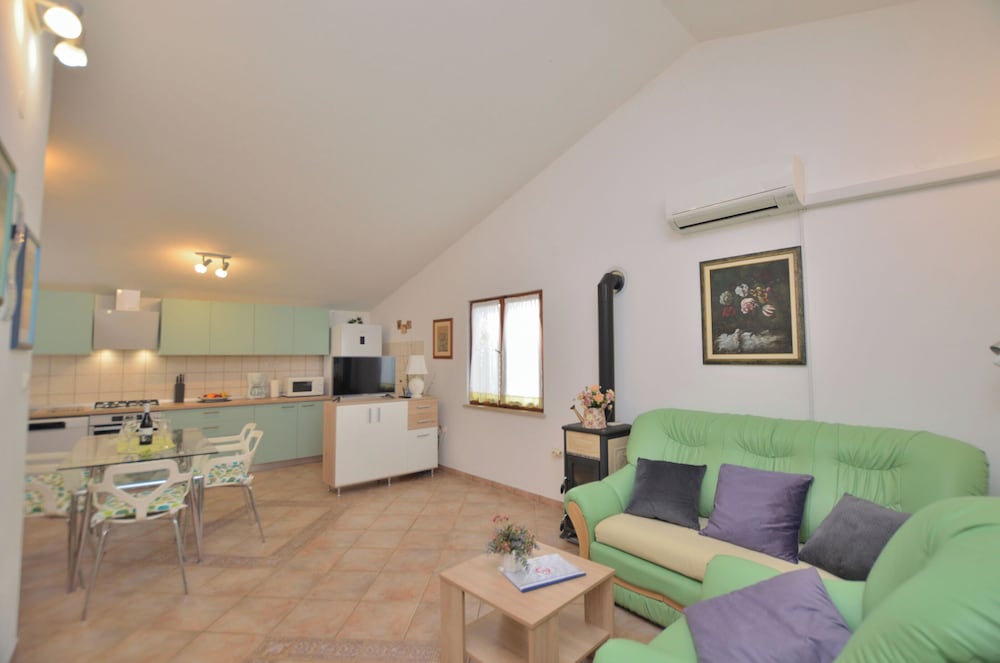 Hotel House Marlu
