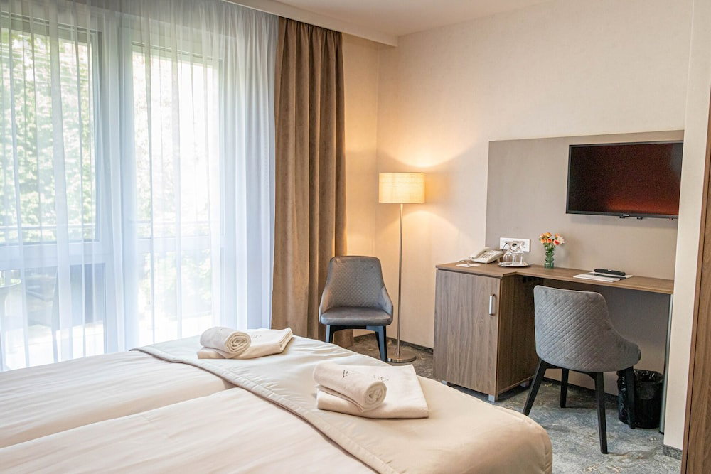 Crystal Hotel