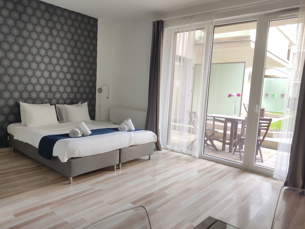 Corvin Center Suites
