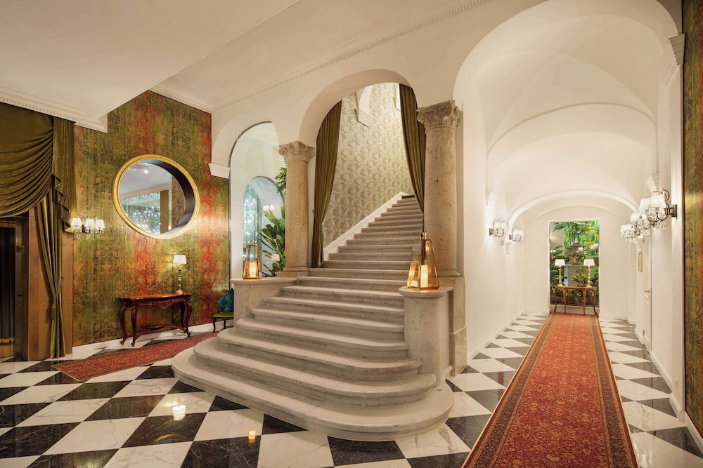 Mystery Hotel Budapest, Preferred Hotels & Resorts