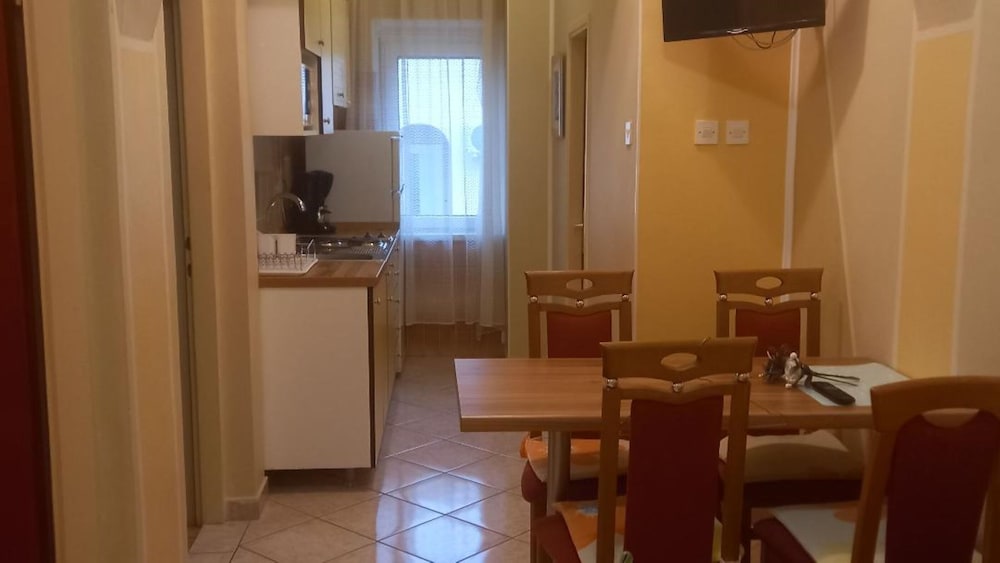 Hotel Apartments Ivo