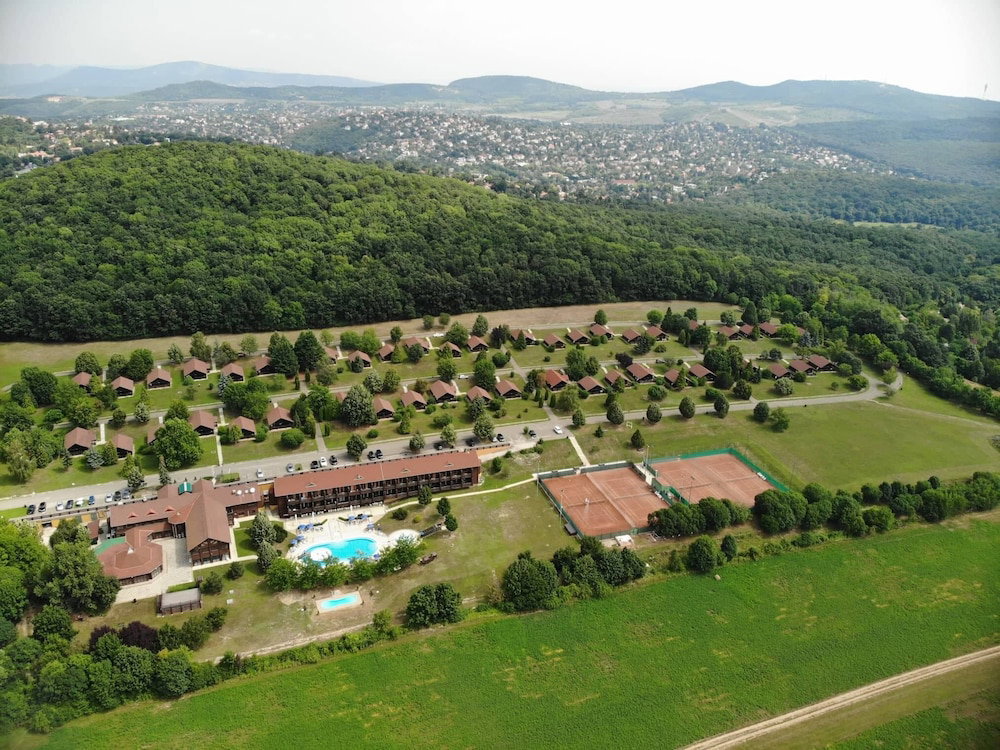 Hotel Petneházy Aparthotel