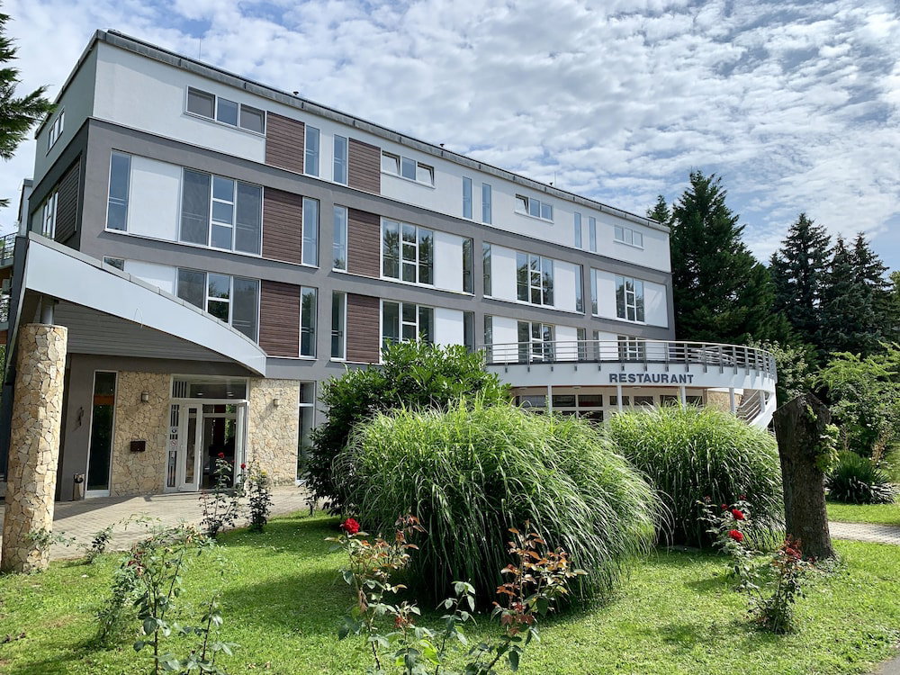 Hotel Well Hotel
