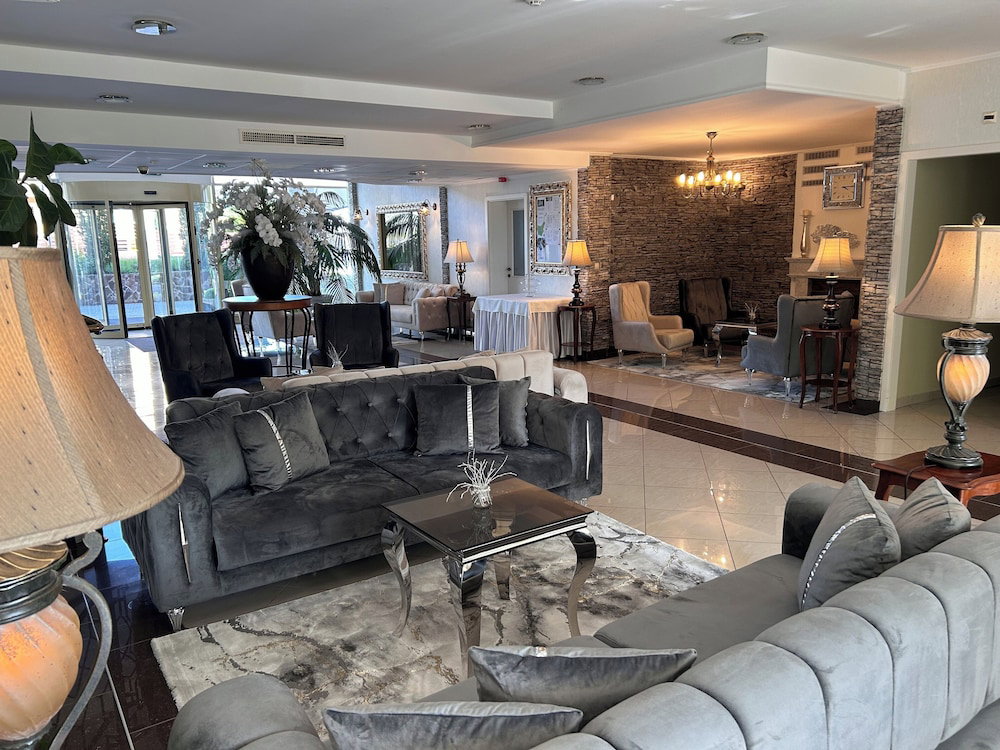 Calimbra Wellness And Conference Hotel