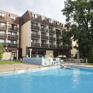 Hotel Ensana Thermal Sárvár cazare Sarvar