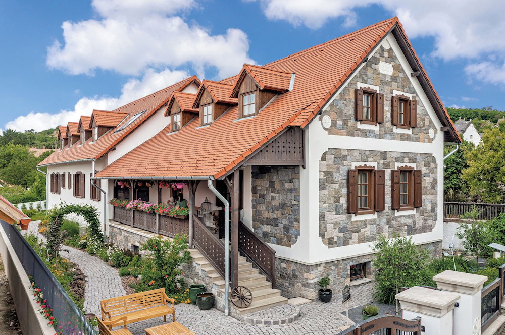 Hotel The Herbalist