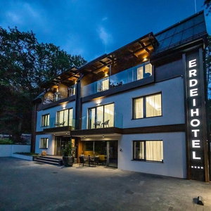 Hotel 4Évszak Erdeihotel cazare Gyongyossolymos