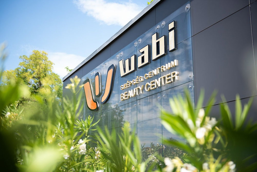 Hotel Wabi Hotel - Beauty & Dental Center