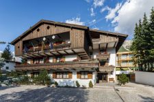 Hotel Lajadira