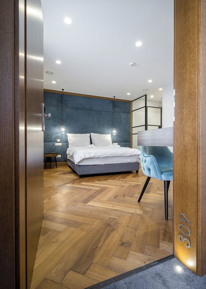 Budapest Eye Boutique Suites By Bqa