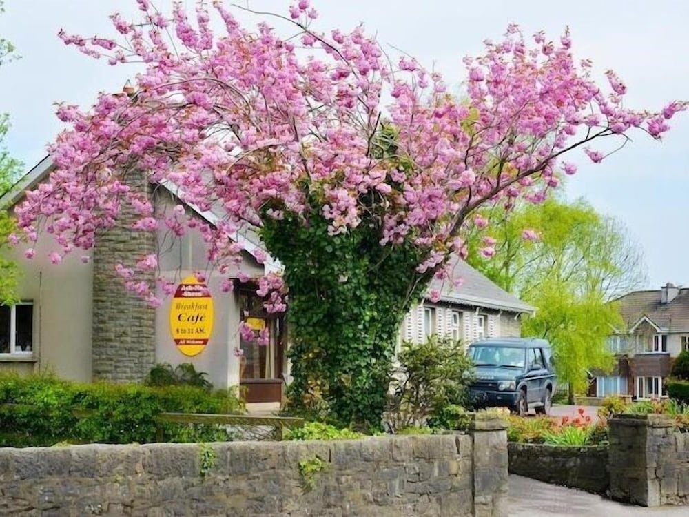 Hotel Ach Na Sheen Guest House