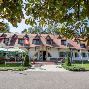 Hotel Abbázia Country Club cazare Lenti