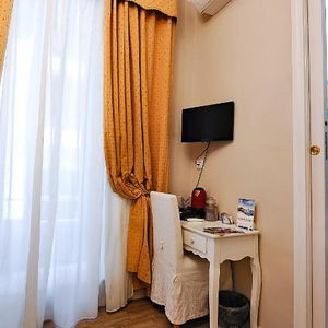 Hotel Onda Marina Rooms cazare Cagliari