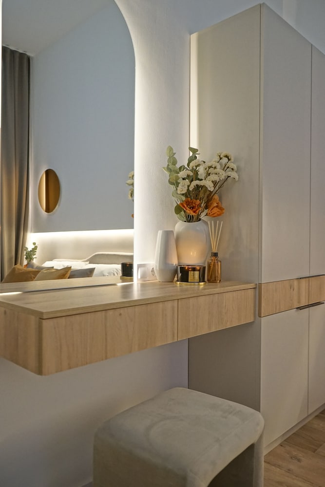 You Boutique Suites By Bqa