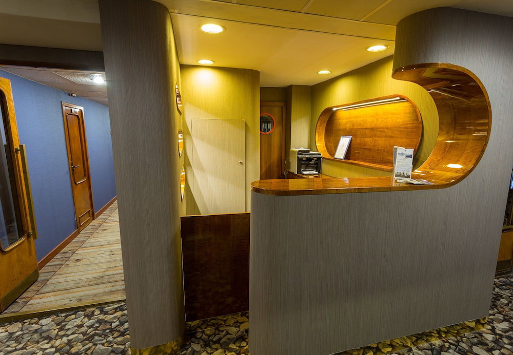 Grand Jules Boat Hotel Budapest