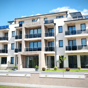 Hotel Aquarius Apartments cazare Malyi