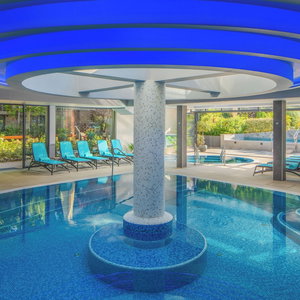 Hotel Sungarden Wellness & Conference Hotel cazare Siofok