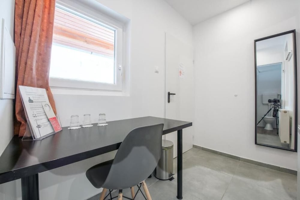 Chesscom Guesthouse