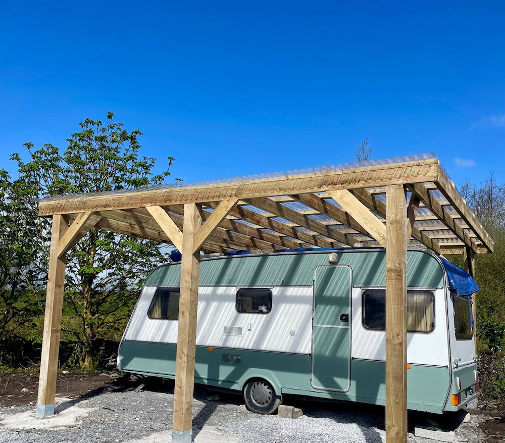 Hotel Cosy Caravan Sleeps 2 With Patio And Parking