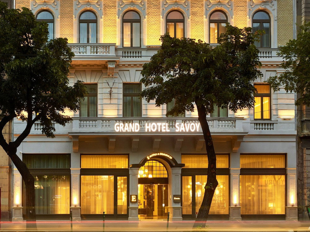 Hotel Est Grand Hotel Savoy