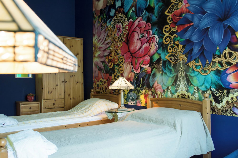 Vibrant 3 Bedroom Apartment In The Pulsing Heart Of Budapest