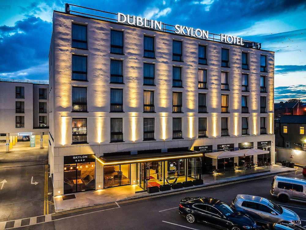 Hotel Dublin Skylon Hotel