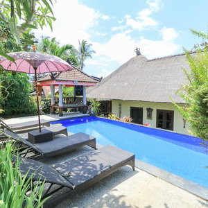 Hotel Ubud Chez Nyoman cazare Blahbatuh