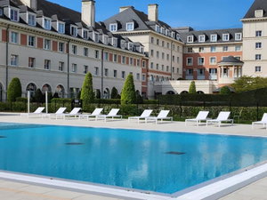 Hotel Dream Castle Hotel cazare Disneyland Paris