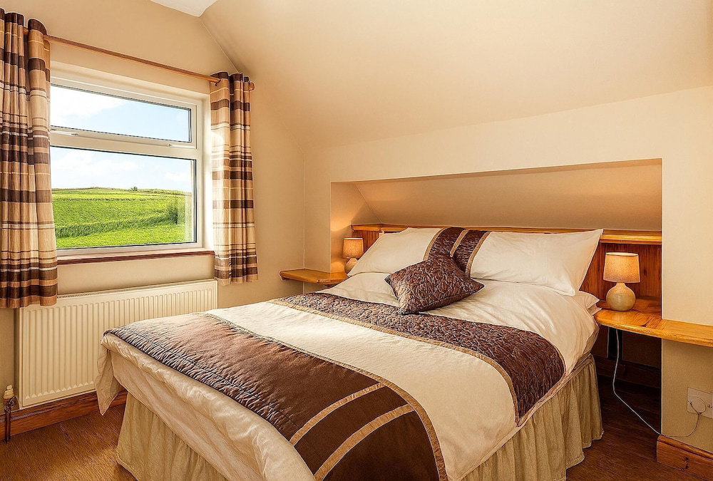 Hotel Donegal 3Beds Cottage - Petsok, Family,Freeparking