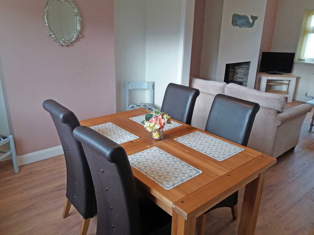 Hotel Lough Conn Holiday Home