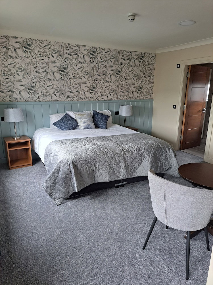 Hotel Coachmans Inn