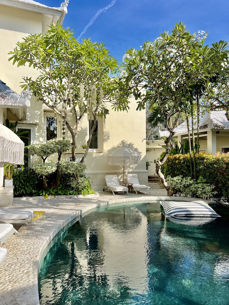 Hotel Moon Villas Umalas
