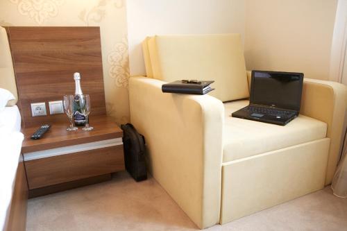Airport Wellness Panzio