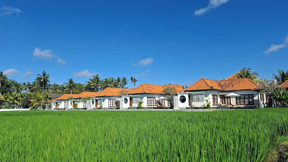 Hotel Kemawan Luxury Villas