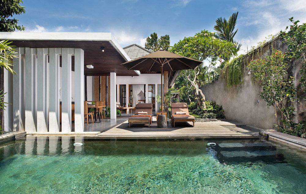 Hotel Villa Kayu Lama