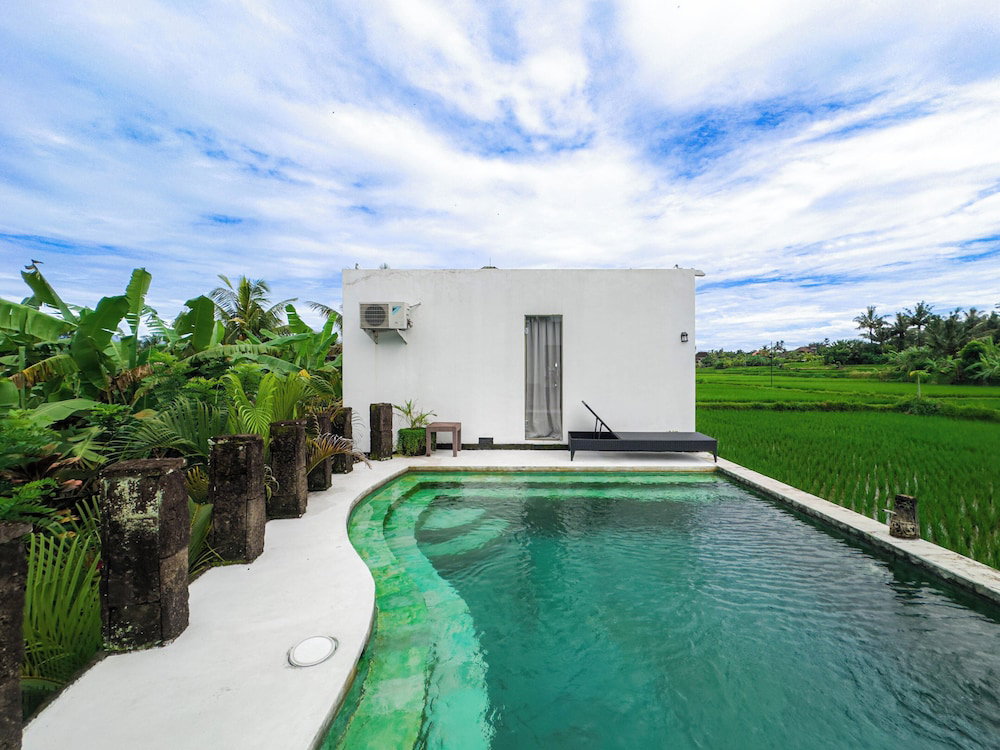 Hotel White Cubes Villas
