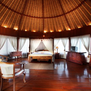 Sejur Dewani Villa Resort vacanta Kerobokan Kelod