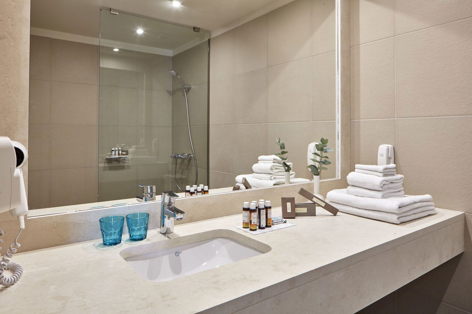 Hotel Civitel Esprit