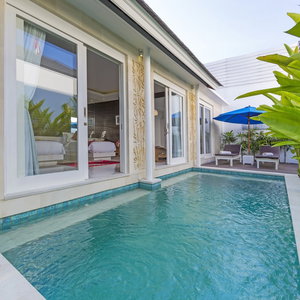 Hotel Bajra Bali Villa cazare Kerobokan Kelod