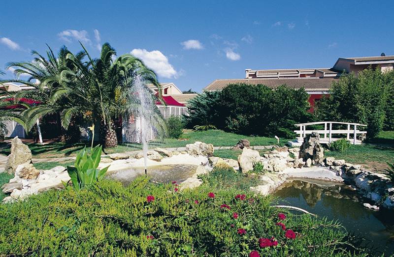 Cala Rosa Club Hotel