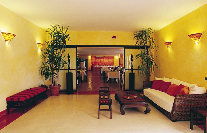 Cala Rosa Club Hotel