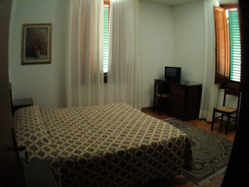Hotel Savoia & Campana