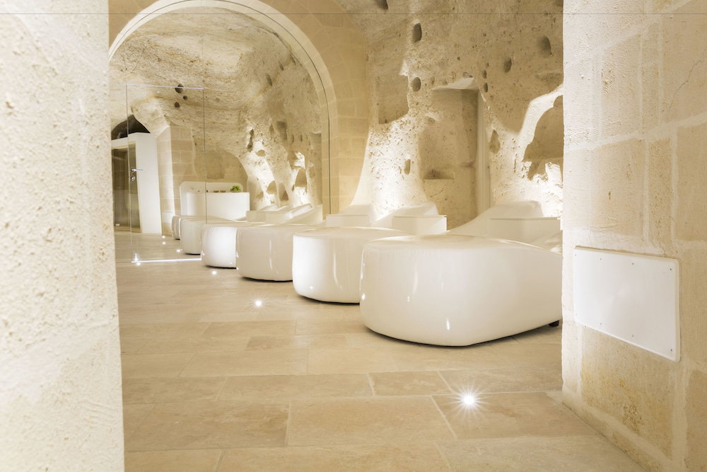 Aquatio Cave Luxury Hotel & Spa